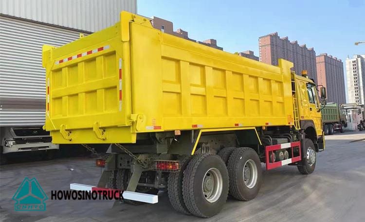 3. Weichai WP10H400E62 Engine  Weichai WP10H400E62 engine is the heart of this Sinotruk howo tipper trucks. This inline six-cylinder turbo diesel engine is with a displacement of 9.5 liters.It&rsquo;s maximum output a is  294KW and power of 400 horsepower. The maximum torque is 1900 Nm and the maximum torque. The maximum torque speed is 1200-1300 rpm, and the rated speed is 1900 rpm  This engine uses high-efficiency SCR after-treatment technology. Unlike most engines use EGR system. It&rsquo;s entire after-treatment mainly relies on DOC + DPF + high-efficiency SCR.  Matching the WP10H engine is the Sinotruk HW19712 gearbox with a total of 12 gears. The highest gear is the direct gear and the speed ratio is 1. The main box of this transmission is a straight double-shaft structure, the auxiliary box is a planetary structure, and the maximum input torque is 1900 Nm. In addition, a HW50 direct-connected power take-off is installed on the gearbox for dump truck lifting.   