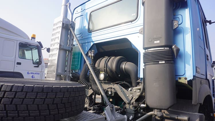 Howo 371 6&times;4 Truck Tractor is Ready for Zimbabwe Customer