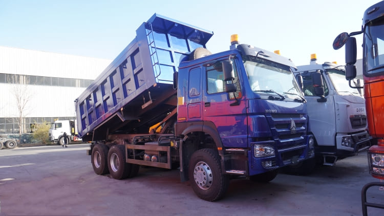 Sinotruk Howo Dump Truck 371 6X4 for Sale in Zimbabwe