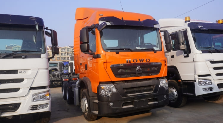 Sinotruk Howo Truck Tractor Head 430 6&times;4 for Sale in Zimbabwe