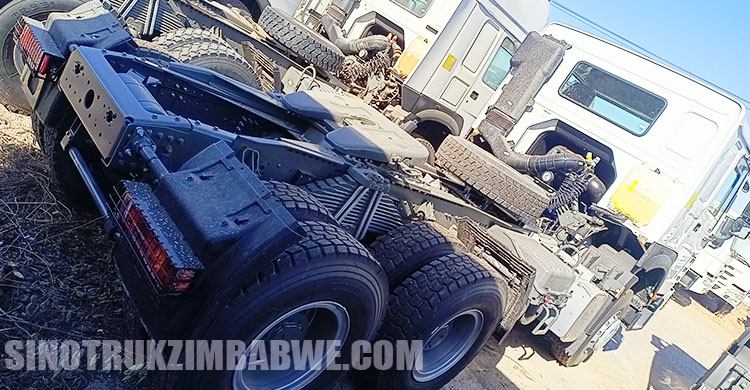 Sinotruk Howo 400 Tractor Head for Sale in Harare Zimbabwe
