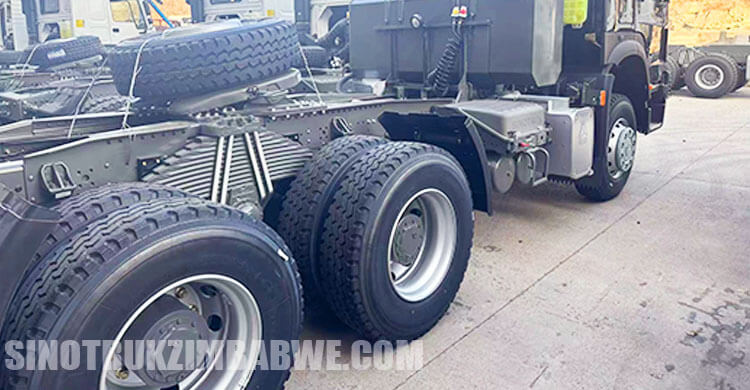 Sinotruk Howo 430 Tractor Truck for Sale Price in Harare Zimbabwe