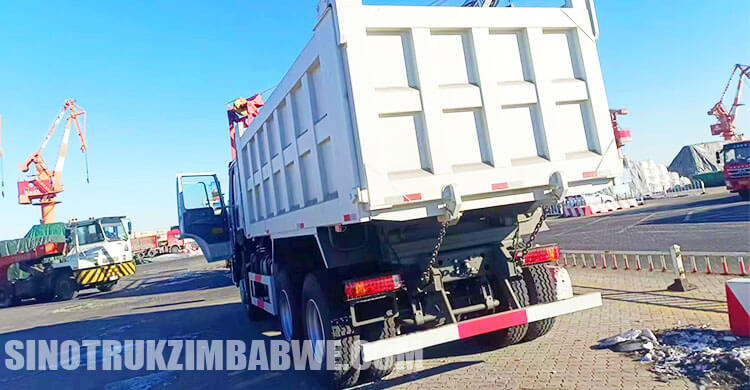 Howo 400 | Howo Tractor Truck for Sale in Zimbabwe