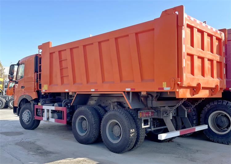 Howo A7 Sinotruk Dumper Truck VS Howo 371 Dump Truck