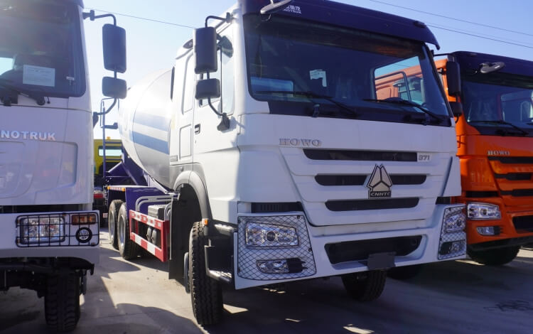 Howo Concrete Mixer Truck for Sale | Sinotruk Zimbabwe | Concrete Mixer Truck Price