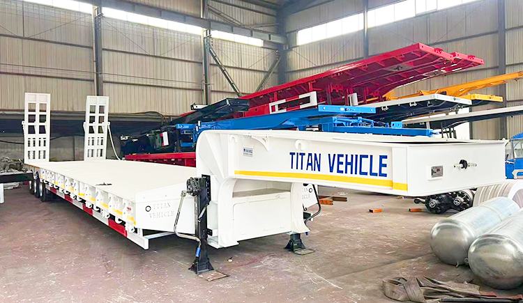 Drop Bed Low Loader Trailer | Tri Axle Tractor Low Loader Trailer for Sale in Gweru Zimbabwe