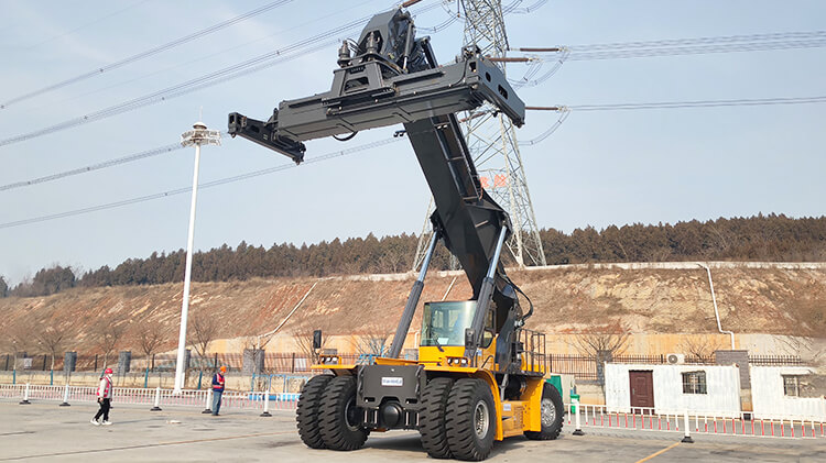 45 Ton Container Reach Stacker for Sale Manufactures Price in Zimbabwe