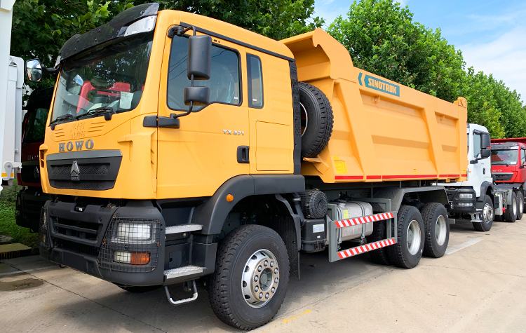 Howo Tx 6x4 Dump Truck for Sale in Zimbabwe
