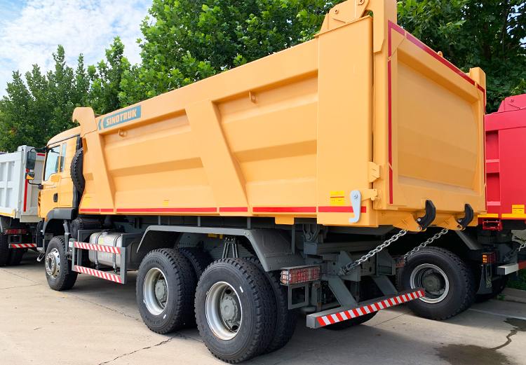 Howo Tx 6x4 Dump Truck for Sale in Zimbabwe