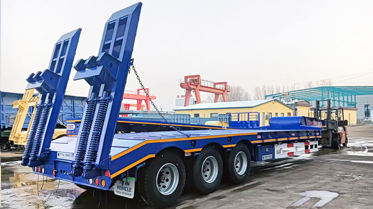 3 Axle Lowbed Semi Trailer for Sale in Zimbabwe