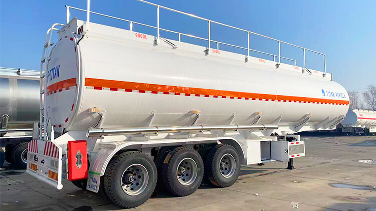 3 Axle 45000 liters Fuel Tanker Trailer for Sale in Harare Zimbabwe