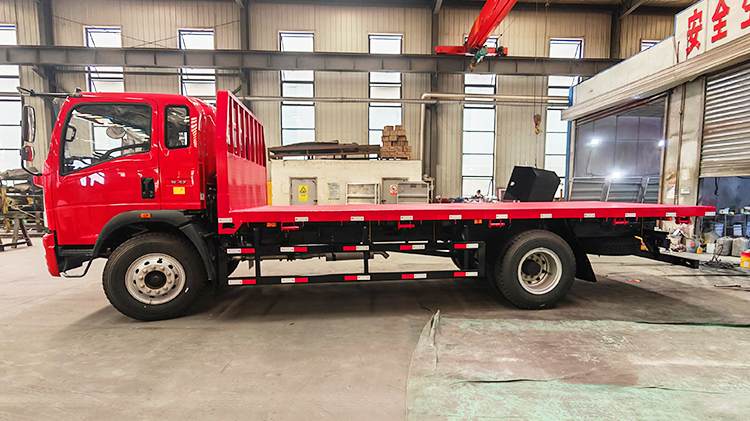 Howo Wrecker Flatbed Truck for Sale Near Me in Zimbabwe