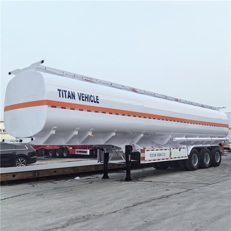 45000 L Fuel Tanker Semi Trailer