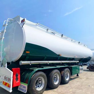 3 Axle Road Fuel Tanker